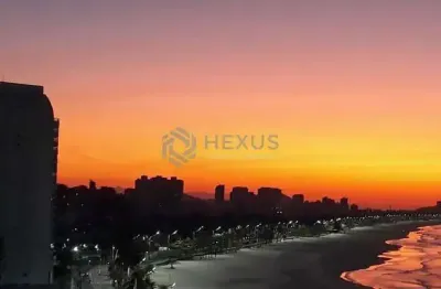 Apartamento com sacada vista mar e 2 vagas à venda, Pitangueiras, Guarujá, SP
