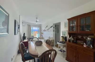 Apartamento com varanda vista mar e lazer na Praia do Tombo, Guaruja