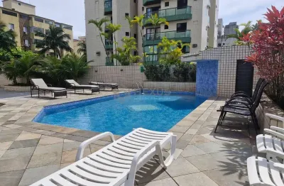 Apartamento com varanda e lazer na Praia das Astúrias à venda, Guarujá