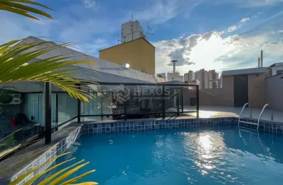 Cobertura piscina e área gourmet com churrasqueira na região do Aquário na Praia da Enseada, Guaruj