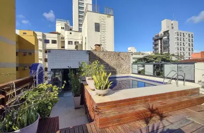 Cobertura duplex com varanda e lazer na Praia da Enseada, Guaruja