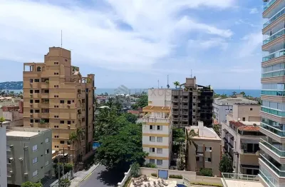 Apartamento com varanda gourmet e vista mar na Praia da Enseada, Guaruja