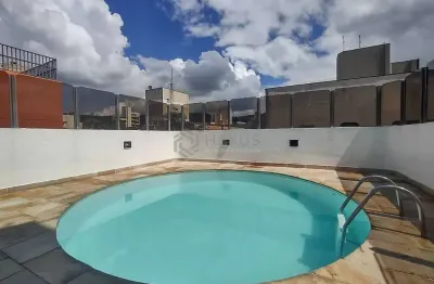 Apartamento com varanda e lazer na Praia da Enseada, Guaruja