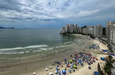 Apartamento frente mar com varanda e lazer na Praia das Asturias, Guaruja
