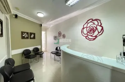 Sala comercial à venda na Avenida Presidente Getúlio Vargas, 2932, Água Verde, Curitiba