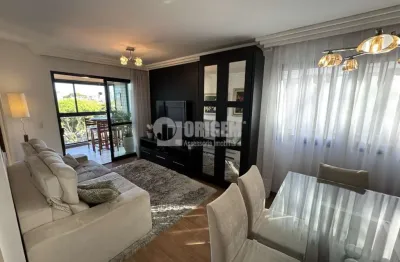 Excelente apartamento em rua tranquila no água verde/portão, com 03 quartos e 02 vagas de garagem!!!