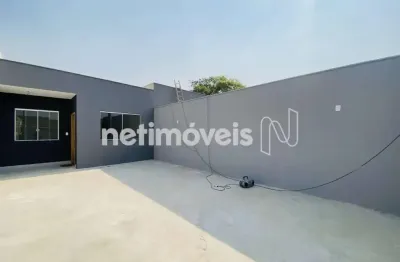 Casa com 2 quartos à venda na Rua das Quaresmeiras, Vila Verde, Betim