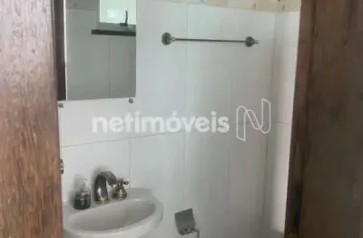 Casa comercial com 3 salas para alugar na Rua Pedro Neves, Centro, Betim