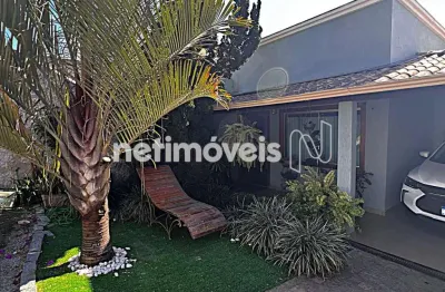 Casa com 3 quartos à venda na Alameda das Azaléias, Granja Ouro Branco, Contagem