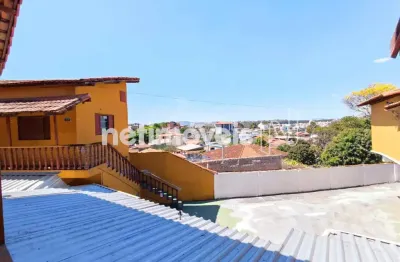 Casa com 4 quartos à venda na Rua Norte, Angola, Betim