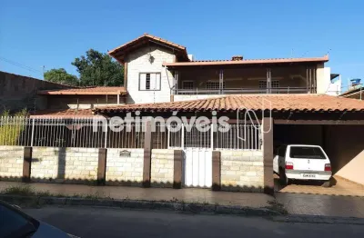 Casa com 7 quartos à venda no Jardim Petrópolis, Betim 