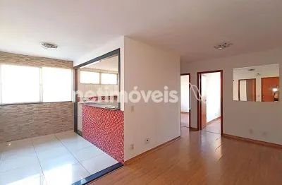 Apartamento com 3 quartos à venda na Rua Três, Monte Castelo, Contagem