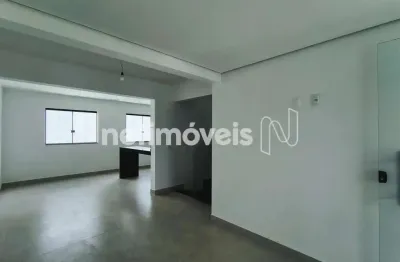 Casa com 3 quartos para alugar na Rua Messias Rodrigues de Mesquita, Guarujá Mansões, Betim