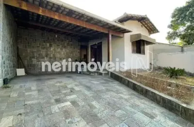 Casa com 3 quartos para alugar na Rua Antônio Pio Cardoso - Até 298-299, Novo Horizonte, Betim