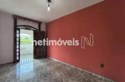 Casa com 3 quartos para alugar na Rua Padre Toledo, Amarante, Betim