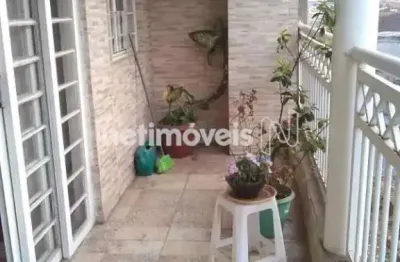 Casa com 4 quartos à venda na Vila Universal, Betim 