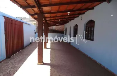 Casa com 4 quartos à venda na Vila Universal, Betim 