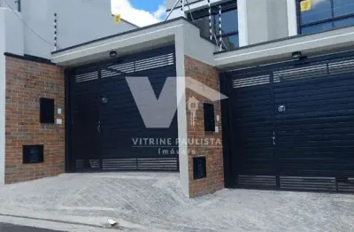 Casa à venda na vila são geraldo com 3 quartos, 1 suíte e 2 vagas de garagem, com quintal, jardim, varanda e um espaço gourmet com churrasqueira.