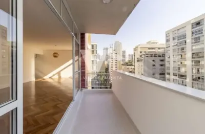 Apartamento à venda em higienópolis com 3 quartos, 2 suítes e 1 vaga, reformado, com 233m². perto shopping higienópolis e do pacaembu.