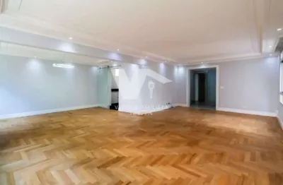 Apartamento à venda em higienópolis com 4 quartos (3 suítes) e 3 vagas de garagem, totalmente reformado, com 220m².