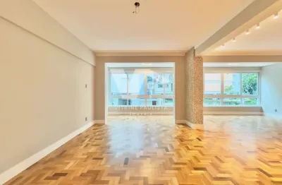 Apartamento à venda em higienópolis com 4 quartos (1 suíte) e 2 vagas, totalmente reformado, com 253m² e perto da praça buenos aires.