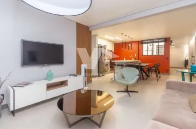 Apartamento à venda na vila mariana com 2 quartos (1 suíte), 134m², reformado, com varanda, cozinha com ilha e a 200m do metrô.