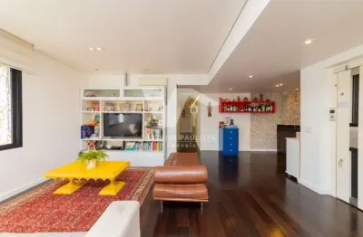 Apartamento à venda na rua do paraíso, com 167m², 4 quartos (3 suítes) e 3 vagas de garagem. lazer com piscina e churrasqueira. perto do metrô.