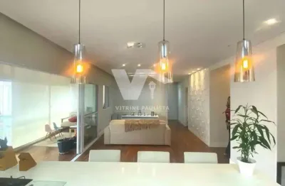 Apartamento no Parque da Mooca com 133m², 3 suítes e 3 vagas. Andar alto e varanda gourmet integrada. Lazer completo com academia, piscina e sauna.