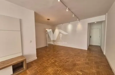 Apartamento à venda na Rua Dr. Albuquerque Lins, 127m², 3 quartos (1 suíte) e 1 vaga. Sala ampla, cozinha planejada e salão de festas.