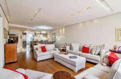 Apartamento reformado no Paraíso com 188m², 3 quartos (1 suíte) e 2 vagas. Pé direito alto e cozinha americana.