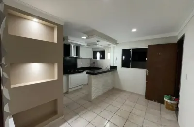 Lindo apartamento pronto pra morar, com planejados e comércio diversificado