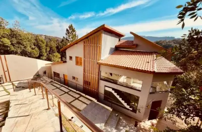 Bela casa, com vista incrível para a represa, em condomínio - mairiporã!