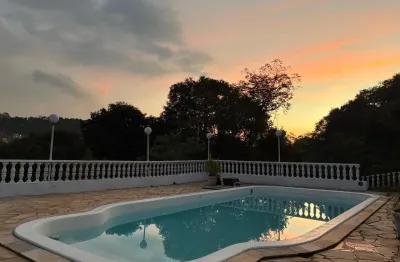 Casa em condomínio fechado com 4 quartos à venda na Rua Pio XII, Jardim Cinco Lagos de Santa Maria, Mairiporã