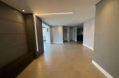 Apartamento para venda possui 168 metros quadrados com 3 quartos