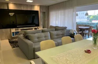 Apartamento para venda possui 180 metros quadrados com 3 quartos