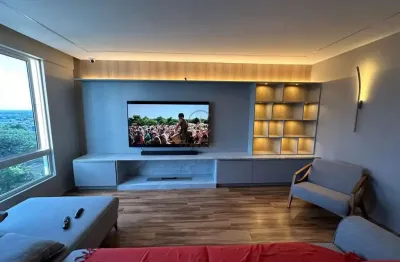 Apartamento  frente a fundos ,mobiliado, decorado, com 03 suítes, 02 vagas cobertas e vista panorâmica -centro