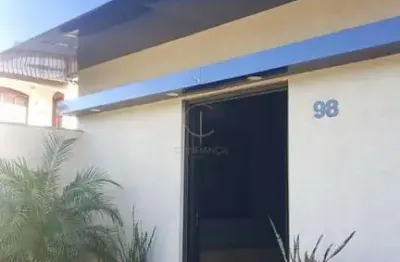 Casa com 3 quartos à venda no Igara, Canoas 