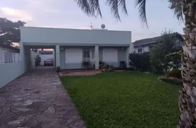Casa com 3 quartos à venda na Rua Santa Cruz, 1382, Niterói, Canoas