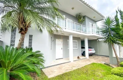 Sobrado em canoas, niterói: 200m², instalação para água quente, jardim, oportunidade de compra!