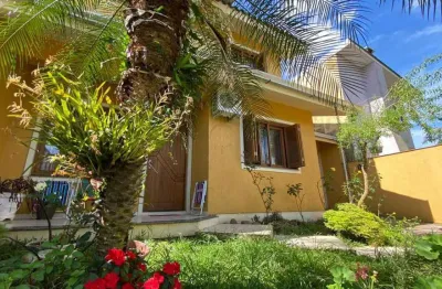 Sobrado 04 dormitórios sendo 01 suíte moinhos de vento/canoas