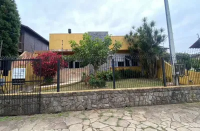 Casa com 4 quartos à venda na Rua Xingu, 573, Igara, Canoas