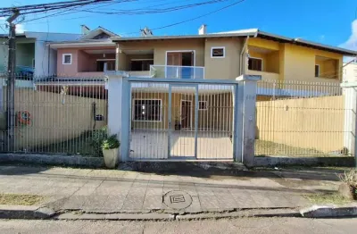 Sobrado com 3 dormitórios no bairro nossa senhora das graças