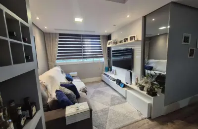 Apartamento com 3 dormitórios , 1 suíte  , 1 vaga coberta no moinhos de vento