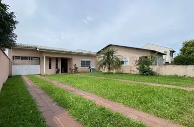 Casa com 3 quartos à venda na Rua Sapucaia, 161, Niterói, Canoas