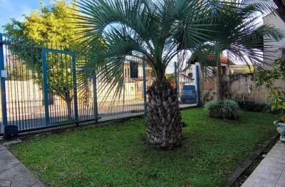 Casa térrea, 03 dormitórios , sendo 01 suíte, 03 vagas para veículos no bairro nossa senhora das graças