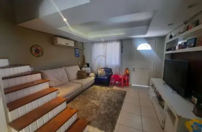 Sobrado com 3 dormitórios em condomínio no marechal rondon, canoas/rs.