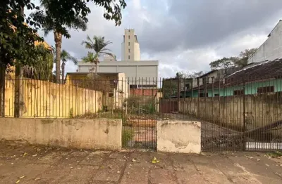 Terreno à venda na Rua Europa, 215, Centro, Canoas