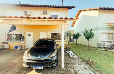 Sobrado de 3 dormitórios em condomínio , bairro fatima em canoas