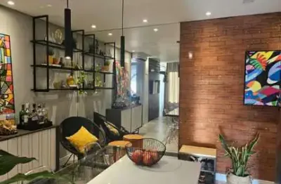 Aconchegante apartamento com 2 dormitórios, vaga coberta, no centro de canoas