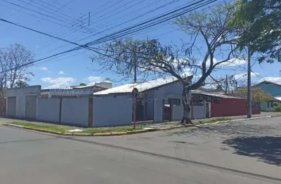 Casa com 3 quartos à venda na Rua Barão de Mauá, 165, Fátima, Canoas